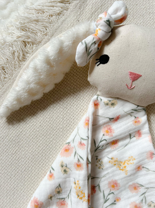 Szundikendő nyuszi - barackvirág