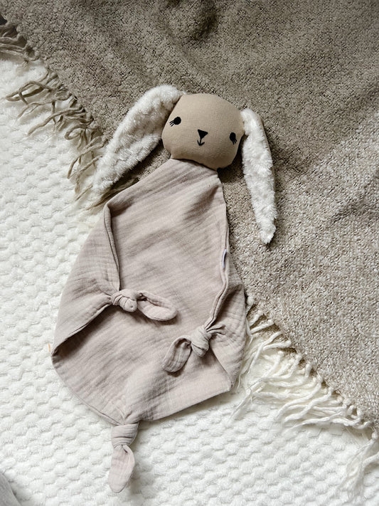 Névreszóló Szundikendő nyuszi - homokszín