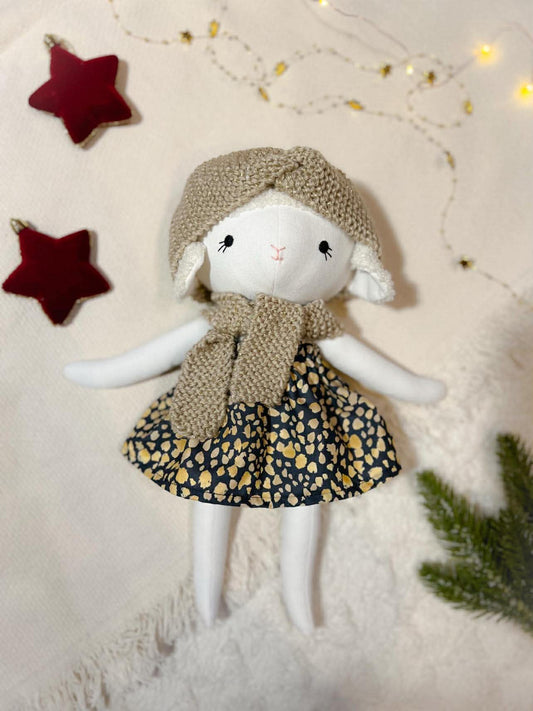 Bárány lány kötött szettben